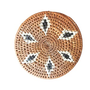 EINO braided straw basketry