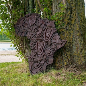 Holzskulptur SOUNDIATA