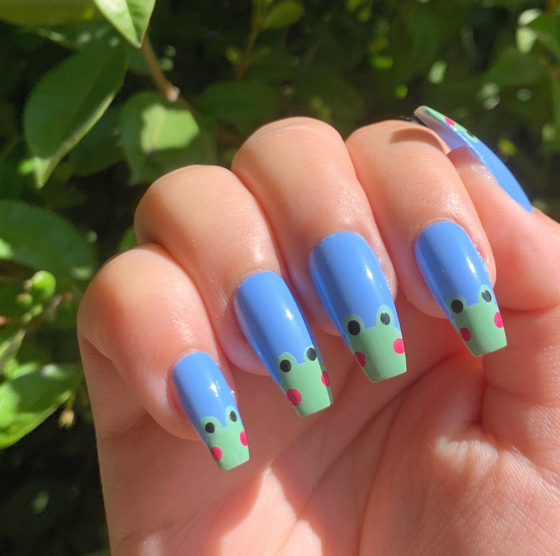 Cute Froggy Press on Nails Full Set 10 pcs | Etsy