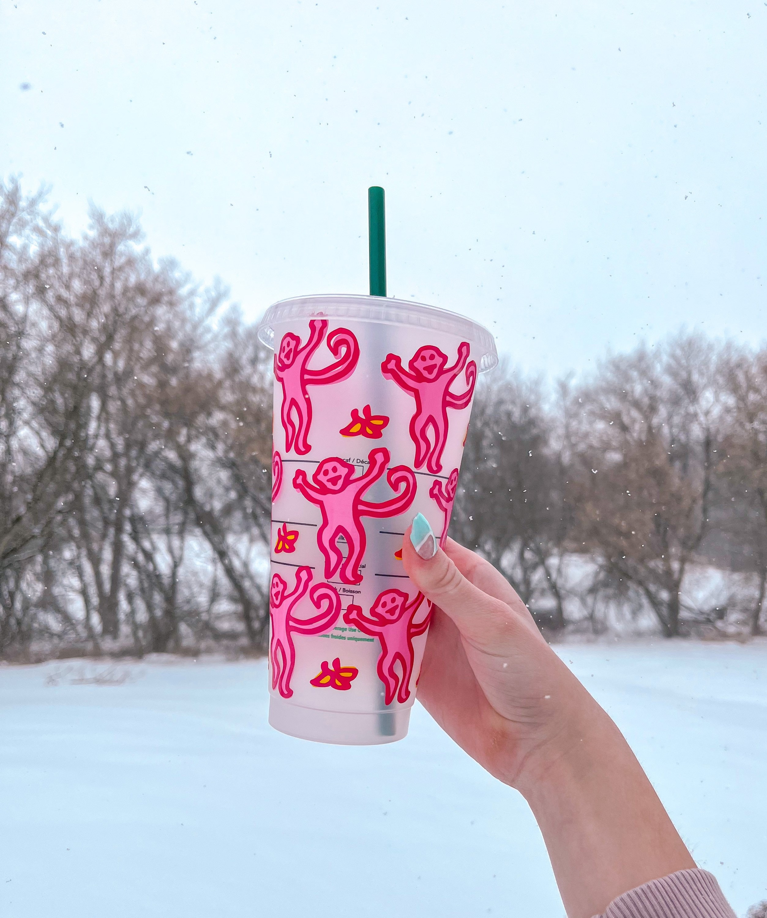 Reusable Cold Cup With Smiley Faces Used for Iced Coffee, Frappes and More  Comes With Reusable Straw NOT DISHWASHER SAFE 