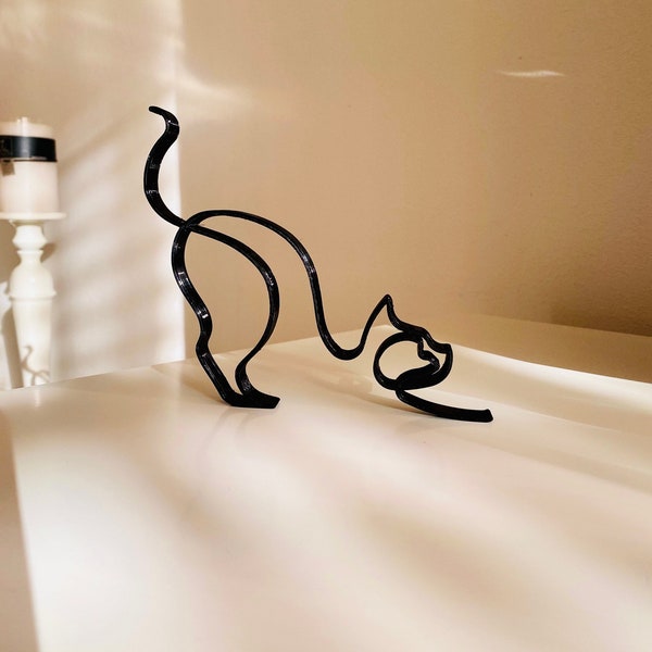 Escultura minimalista de gato: impresión 3D negra, decoración para estantería