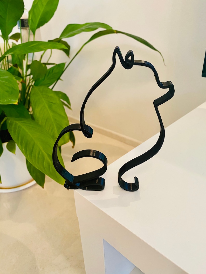 Pomeranian Spitz dog minimalist art sculpture statue home image 4
