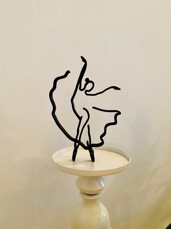Dancing Grace Sculpture: 3D Printed Minimalist Art, Shelf Sitter