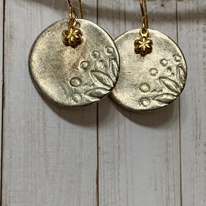 Silver Stamped Circle Earring with Flower Dangle