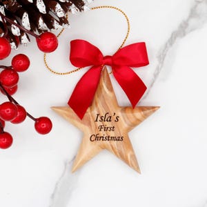 Namensverzierung Geschenk Personalisierte Stern Ornament Geschenk Familienname Olivenholz Baum Stern Ornament |hölzerne Weihnachtsverzierung