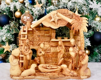 Belén navideño personalizado - Belén de madera de olivo con escena de Tierra Santa - Figura de belén personalizada - Adornos navideños