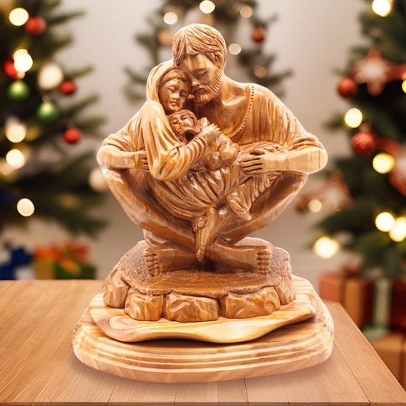 手彫りのオリーブ材の聖家族像、キリスト教美術 - Etsy 日本