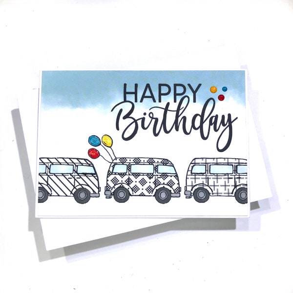 Handgemachte Geburtstagskarte mit kleinen Bussen aus Designpapier von Stampin up, Glückwunsch zum Geburtstag, besonderes Einzelstück