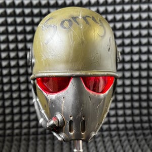 Helmet Elite Desert Ranger Veteran NCR for Cosplay and Airsoft Fallout New Vegas ! Any helmet painting of your choice is FREE !