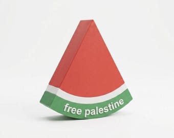 Decoração de Melancia com Tema da Palestina Livre – Ímã de Geladeira Impresso em 3D, Chaveiro ou Decoração de Prateleira – Presente para a Palestina Livre – Arte Solidária – Feito à Mão