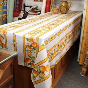 NWT, 60x120&quot; Rectangle (150/300cm) ~ 100% Cotton (UNCOATED) ~ Leafy Lemons White Floral French Provence Tablecloth (napkins sold separately)