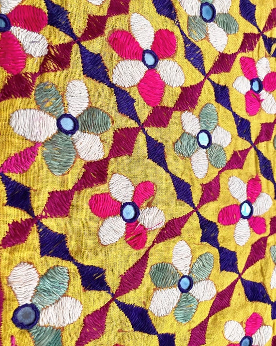 Vintage Indian Textile - Etsy