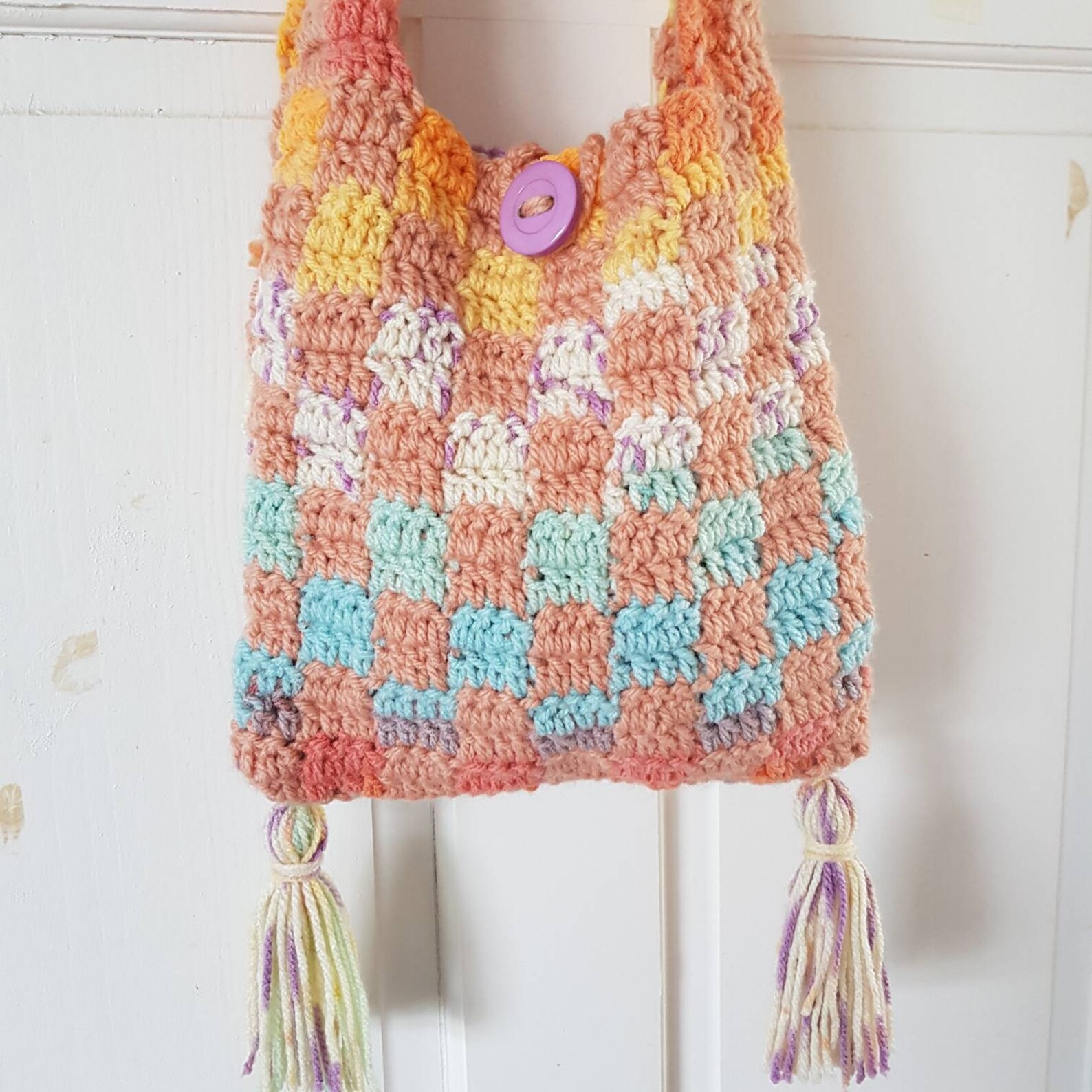 checkerboard crochet bag