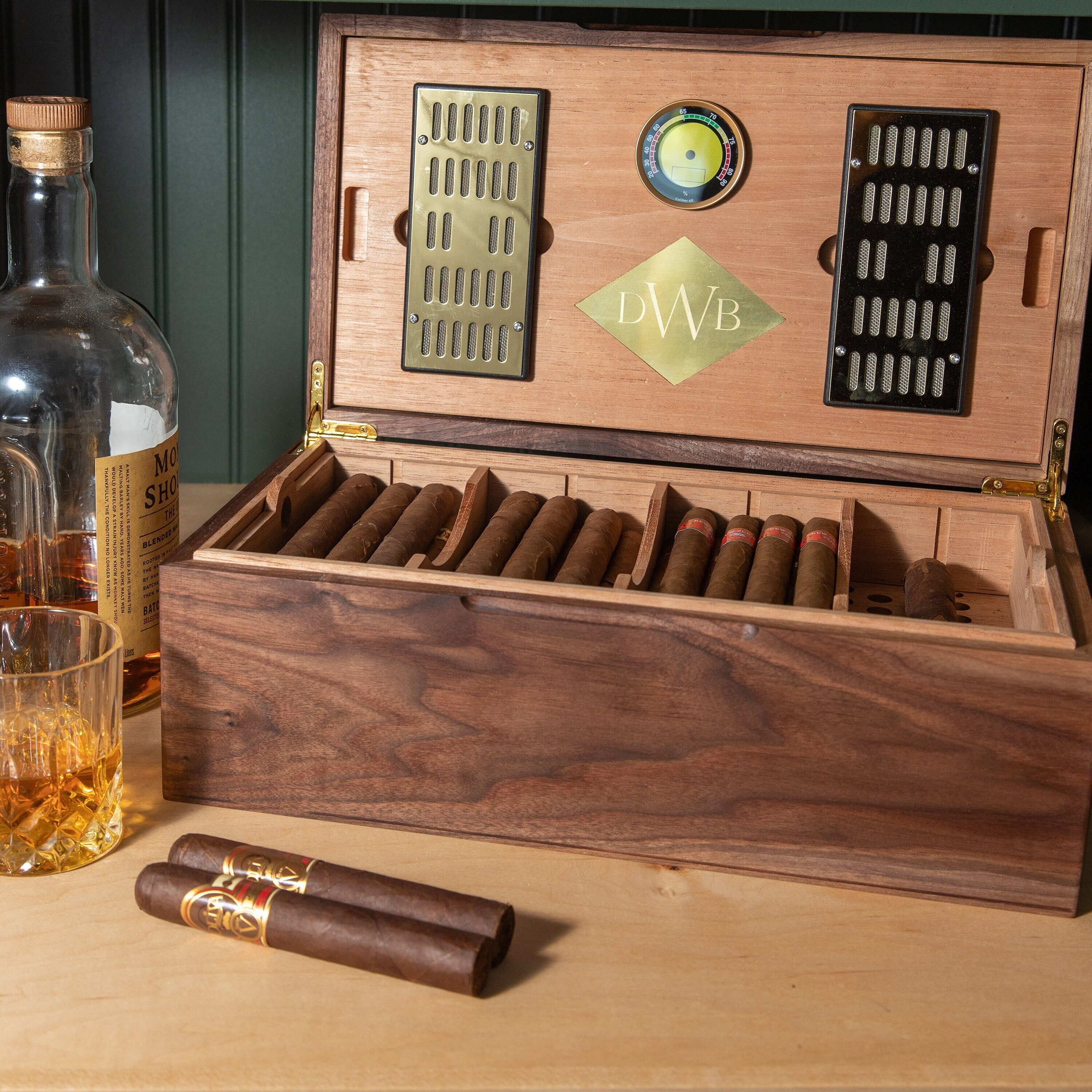 loose tobacco humidor Black Walnut Cigar Humidor, Spanish Cedar Interior, Personalized Brass Engraving loose tobacco humidor Black Walnut Cigar Humidor, Spanish Cedar Interior, Personalized Brass Engraving