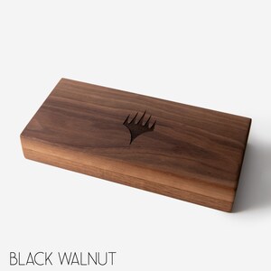 Magic the Gathering - 66pc Set of Counters / Tokens With Hardwood Case ...