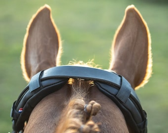 Headstall pad releasing the cervicals, adaptable to bridles, bridles, halters - Wool