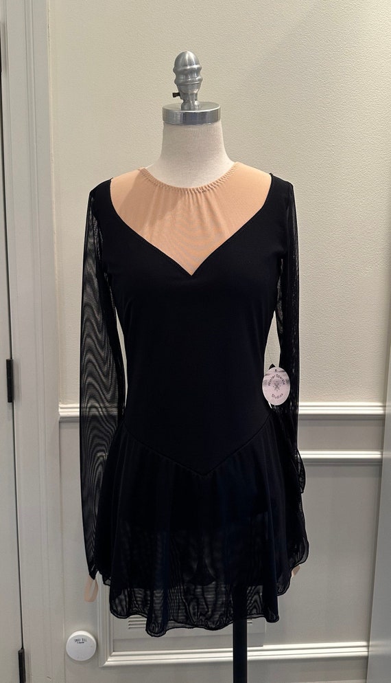 chinese dress ladies Amazon.com: iiniim Women's Long Sleeve Figure Ice Skating Dress Shiny  Rhinestone Ballet Skirted Leotard Dresses Black Small : Clothing, Shoes &  Jewelry main image 1