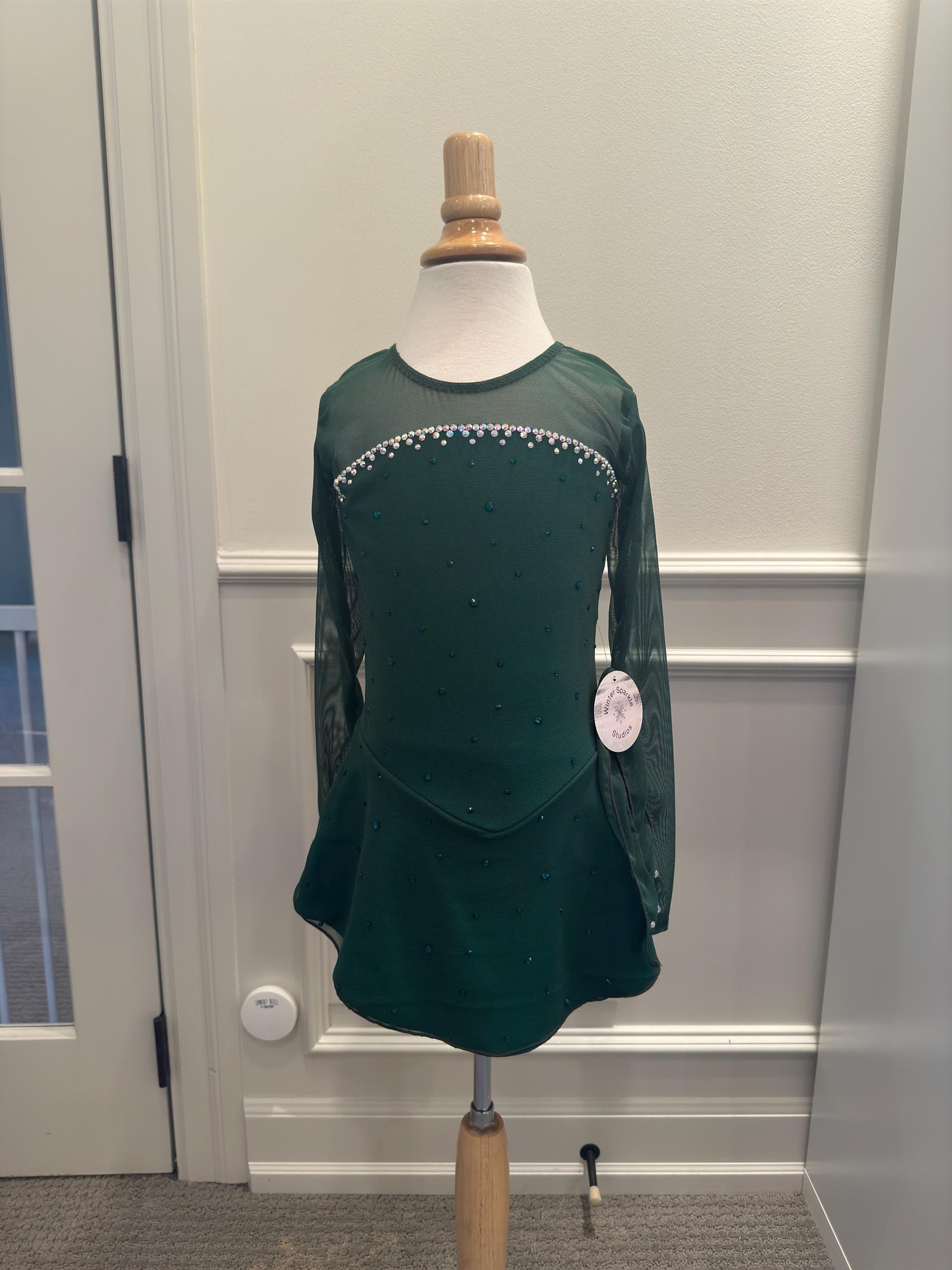 Long sleeve green figure skating dress Child Small