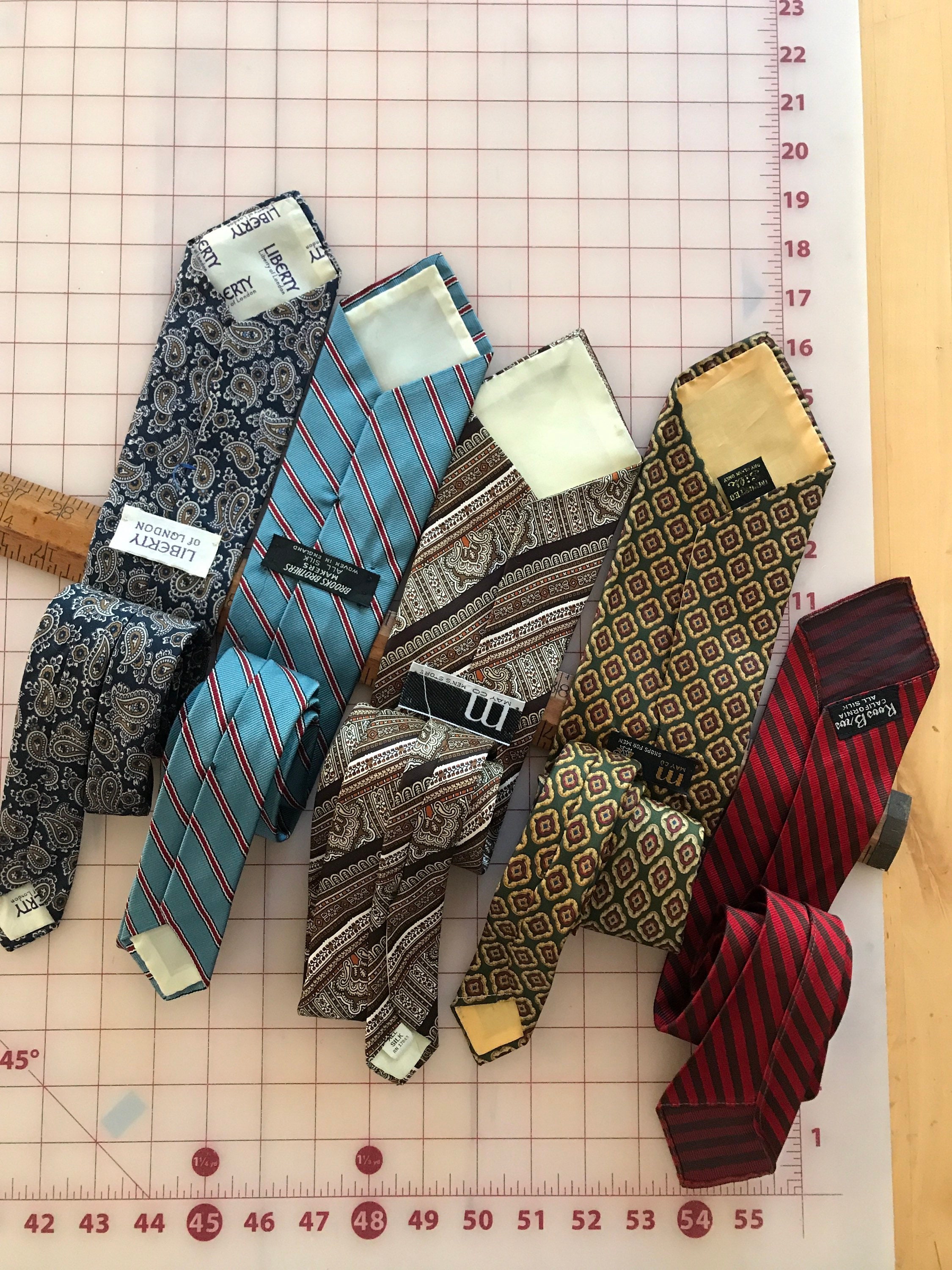 Vintage Tie Collection Liberty Brooks Brothers Ross Bros May Co 1960s/70s -   Canada