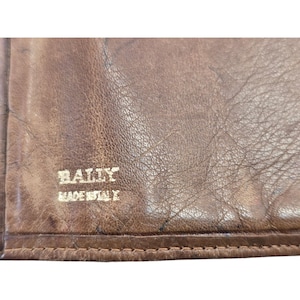 ケース+小銭入れ VINTAGE BALLY ID WINDOW BIFOLD WALLET VINTAGE BALLY ID WINDOW BIFOLD WALLET - メルカリ