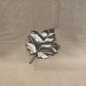 Large Silver Metal Leaf/Metal Decor/Leaf Decor