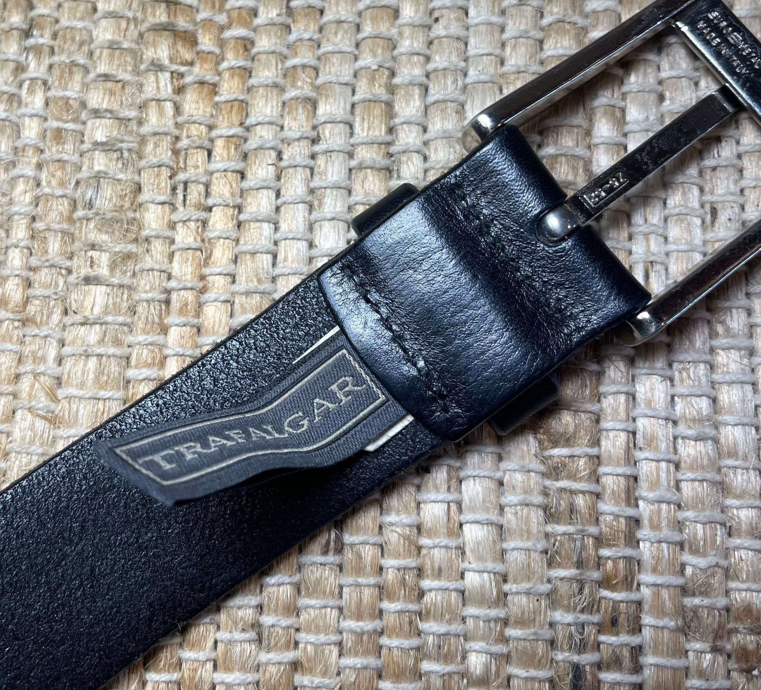Vintage Trafalgar Old West US made buffalo nickel embroidered belt Vintage Trafalgar Black Leather Belt With Buffalo Nickels  main image 3