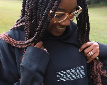 Sudadera cristiana con capucha del Salmo 100: ropa minimalista basada en la fe