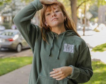 Pigmentgefärbtes christliches Sweatshirt aus Baumwollmischung „Wie im Himmel“.