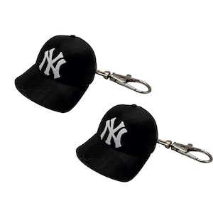 New York Yankees Hut Schlüsselbund, Baseball, 2er-Set, Sportfan Geschenk, MLB Sammlerstück, Geschenk für ihn, Baseball Fan Geschenk, perfektes Sportgeschenk