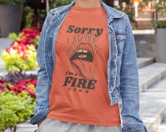 Zodiac Sign, 70s Inspired T-shirt Astrology Tee Retro Inspired Graphic T-Shirt Zodiac T-Shirt Astrology top Zodiac Present girl Gift
