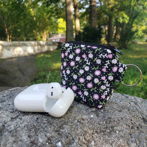 Small floral Fabric Airpods Case, AirPods Pro Case, Fabric Airpods Case, AirPods Case, Airpods case keychain, Airpods pouch bag