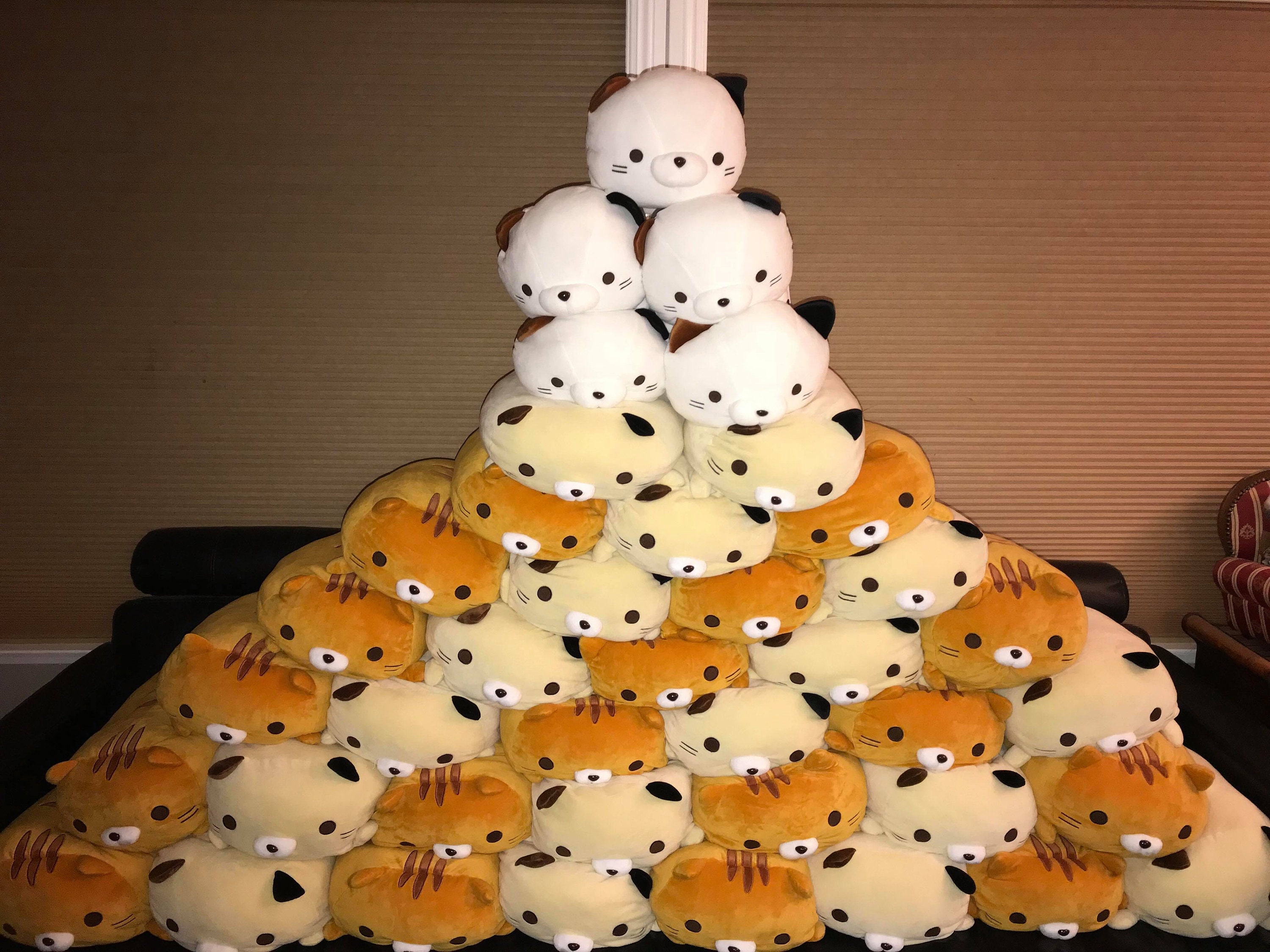 Round 1 & More Plushies Etsy