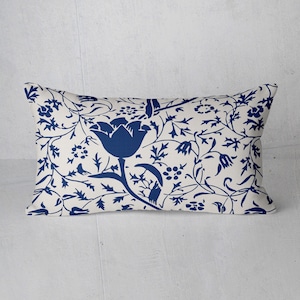 William Morris Lily Floral Poszewka na poduszkę Niestandardowy rozmiar Royal Blue Poszewka na poduszkę Farmhouse Poszewka na poduszkę z bawełny i lnu Kwadratowa poszewka na poduszkę