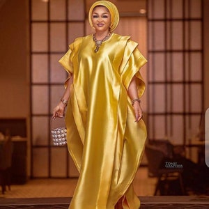 Klassieke gouden zijden maxi-jurk. Boubou-jurk van echt goud. Rijke Aunty Vibes Bubu-jurk. 40e verjaardagskleding voor fotoshoot. Datumnachtjurk.