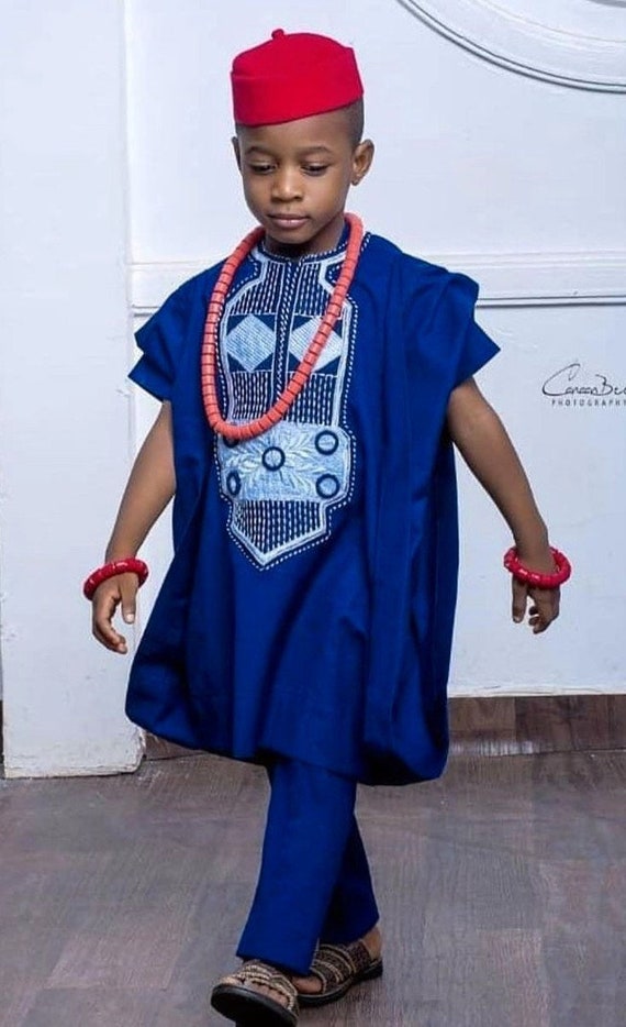 Kwadrant Peer toeter Blauwe babyjongens Afrikaanse traditionele kledij. Nigeriaans - Etsy  Nederland