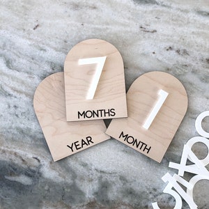 Interchangeable Monthly Milestone Markers | Wood Milestone Arches | Baby Milestone Photo Props | Newborn and Birth Announcement | Maple Wood
