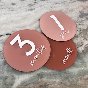 Interchangeable Monthly Milestone Markers | Acrylic Milestone Circles| Baby Milestone Photo Props | Newborn and Birth Announcement | Colored