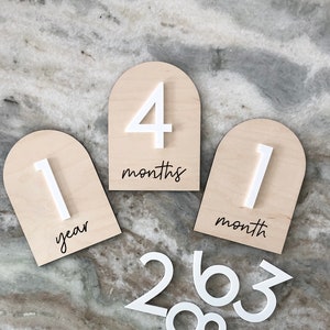 Interchangeable Monthly Milestone Markers | Wood Milestone Arches | Baby Milestone Photo Props | Newborn and Birth Announcement | Maple Wood