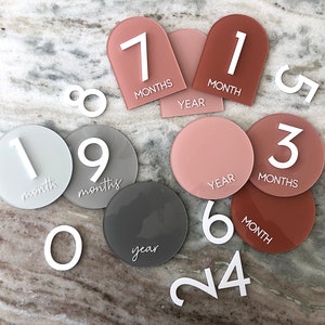 Interchangeable Monthly Milestone Markers Acrylic Milestone Arches Baby Milestone Photo Props Newborn and Birth Announcement Colored image 6