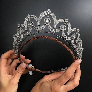 Victorian Rose Cut Diamond Tiaras, 20.12ct Diamond,  Silver Purity 92.5 ,Handmade Tiaras/Crown / Wedding Tiaras/Crown