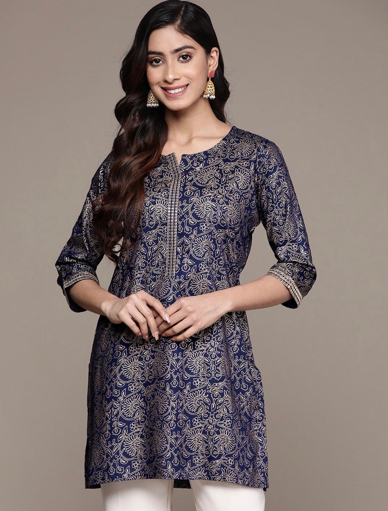 Kurtis für Damen, indische Tunika, kurzes Kurta-Kleid, Marineblau, bedrucktes Kurti-Indianerkleid, Oberteil und T-Shirts, bedrucktes Kurti-Sommeroberteil für Damen Bild 1