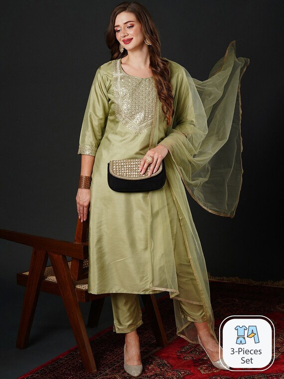 Buy GoSriKi Women's Cotton Blend Green Anarkali Kurti with Trouser & Dupatta  Online at Best Prices in India - JioMart.