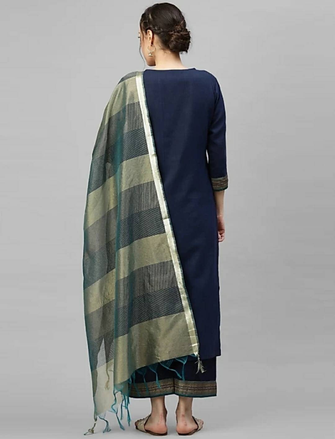 Women Navy Blue Printed Kurta Set main image 1