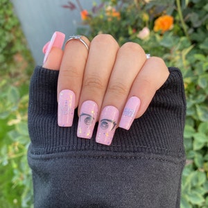 Gamer Girll—Cute Anime Eyes Video Game Pink Kawaii 3D Glitter Heart Gem Press On Nails