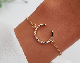 Horseshoe bracelet, Lucky Horseshoe Bracelet, Good Luck Bracelet, Lucky Horse Shoe Charm Bracelet, Lucky Charm Bracelet, Horse Lover Gift