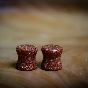 Gold Sandstone Double Flare Ear Plugs in 9-10mm/00ga