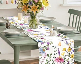 Spring Floral Table Runner, Wildflower Table Runner, Farmhouse Table Decor,Cottagecore Kitchen Decor, Summer Dining Table Decor, Wedding