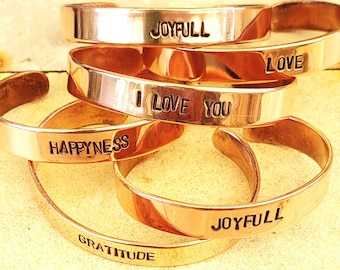 Pure SOLID Copper bangle personalized with your own message. BOHO style.Please note not available to USA or Puerto Rica !