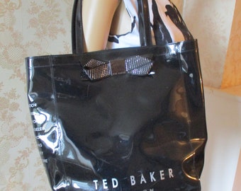 Large black Ted Baker postbag.  vintage\Ted Baker\postbag\designer bag\shopper\handbag\purse