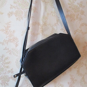 Bolsa de ombro de couro da LAFAYETTE. bolsa de ombro\bolsa de couro\bolsa preta\bolsa Lafayette\bolsa\bagagem\artigos de couro